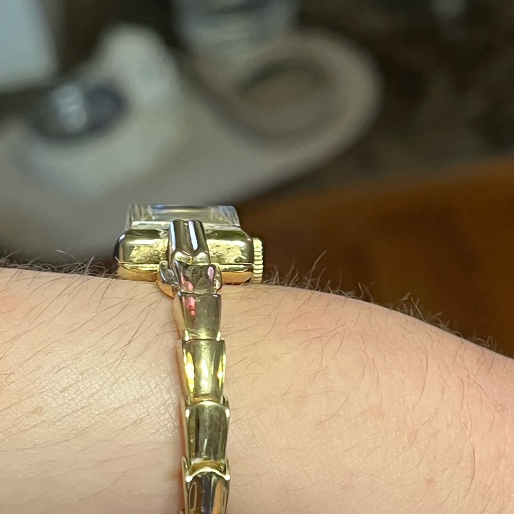 1950’s Art Deco Concord solid 14k gold watch - Picture 4 of 4